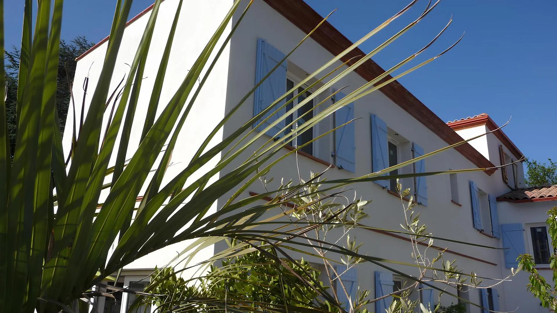 Villa Belle Maison, Beau Quartier, Piscine, Proche Centre, 5 Chambres